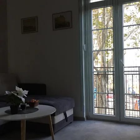 Slavija 5 Appartamento Belgrado